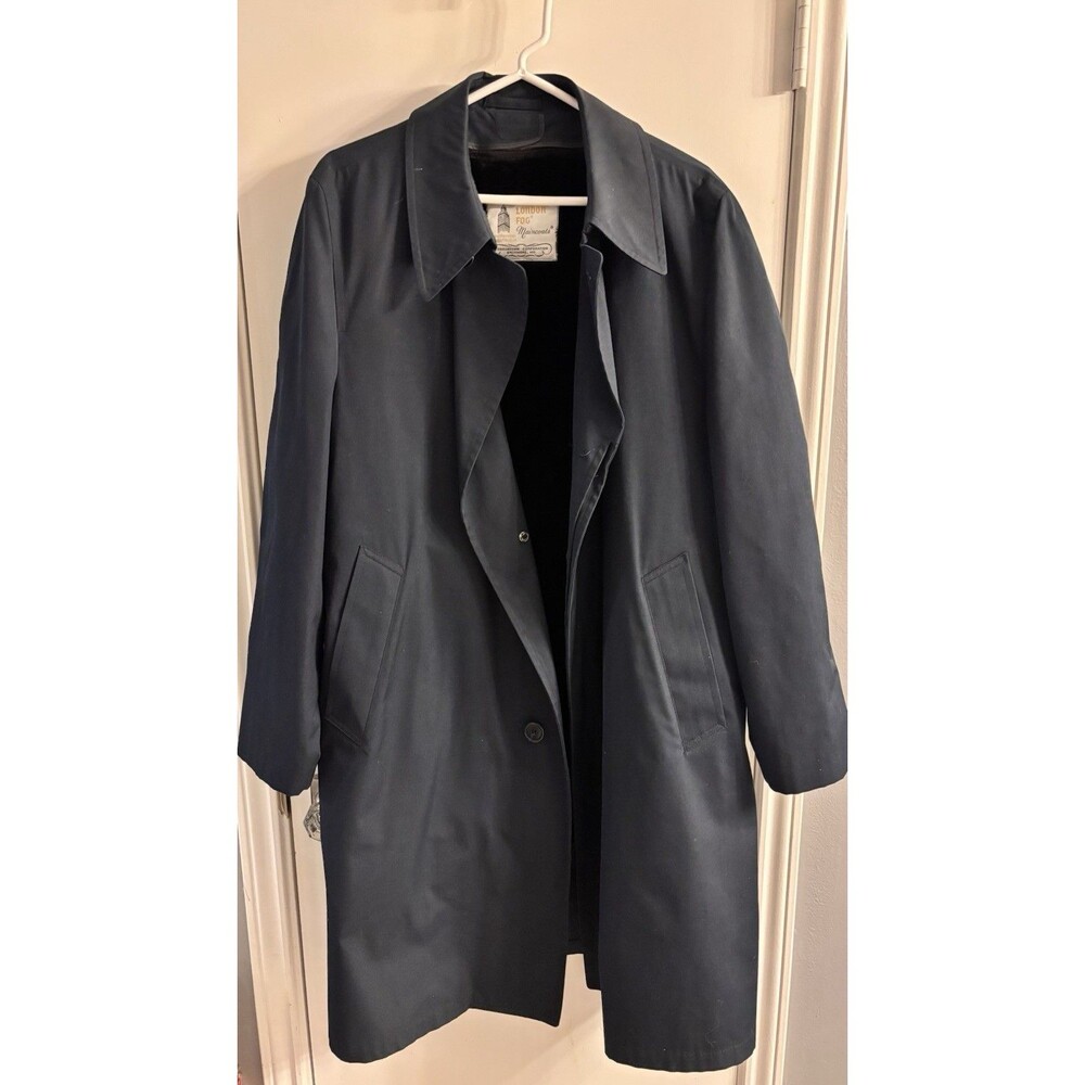 Vintage London Fog Maincoat 44R Navy Trench Coat w Liner